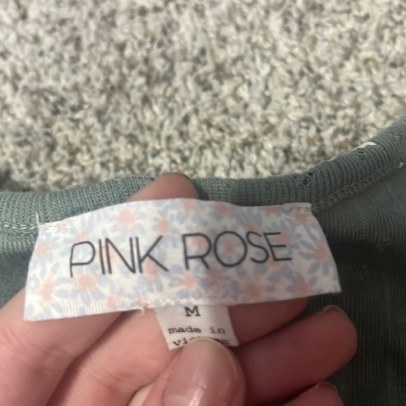 Tight-Fit Ribbed Tee - Picture 4 of 6